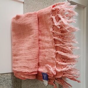 NWT Pine Cone Hill coral linen throw